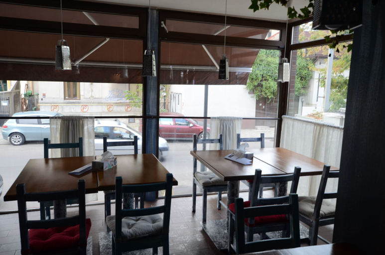 Food & Drinks, Uptown Residence Apartments, Municipiul Bucuresti