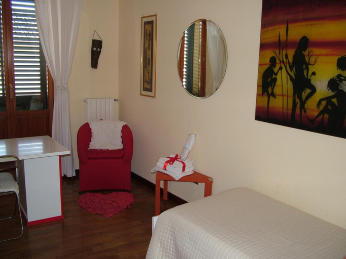 Bedroom 3, B&B Arco Di San Francesco, Teramo