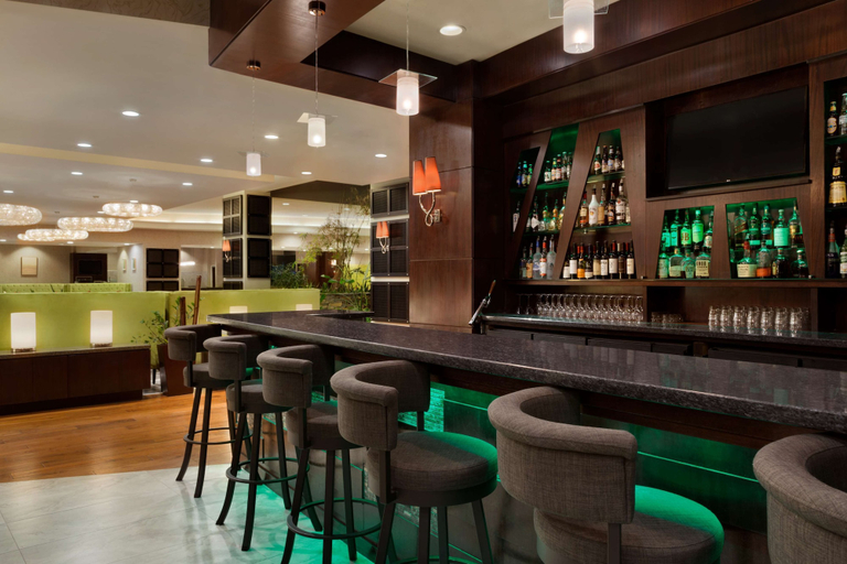 Food & Drinks 5, Embassy Suites Los Angeles - Glendale, Los Angeles