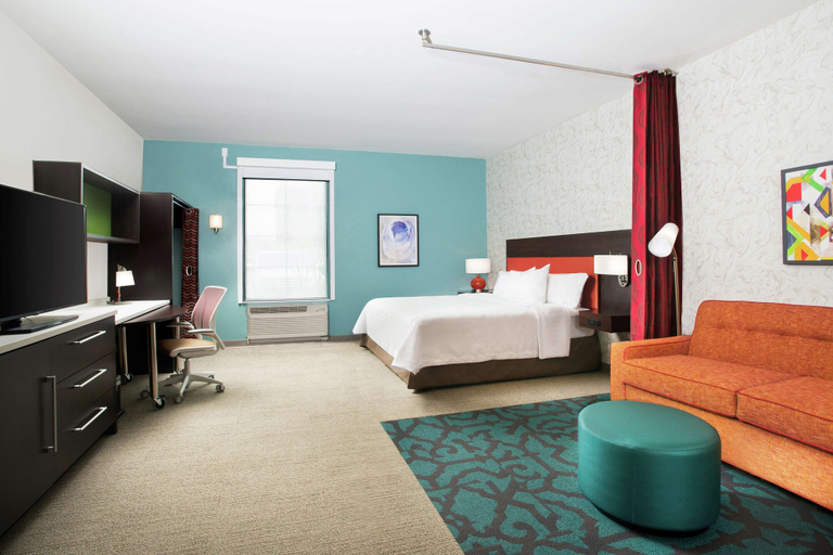 Bedroom 3, Home2 Suites by Hilton Long Island Brookhaven, Suffolk