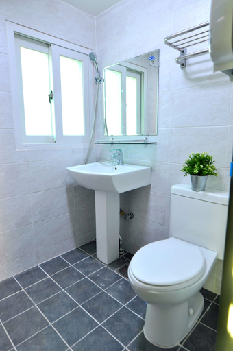 Bathroom 4, OYO Hostel Dongdaemun 1, Jongno