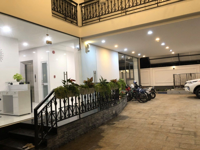 Exterior & Views 2, Melow Riverview Apartment, District 2