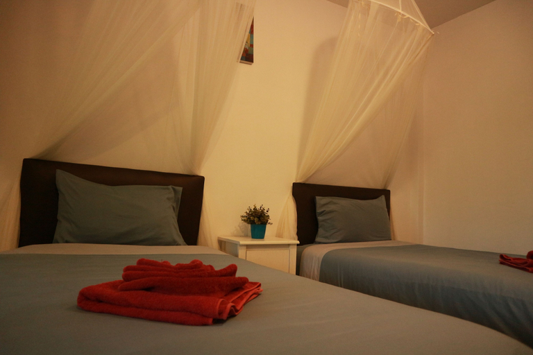 Bedroom 4, Raven Blue, Ko Lanta