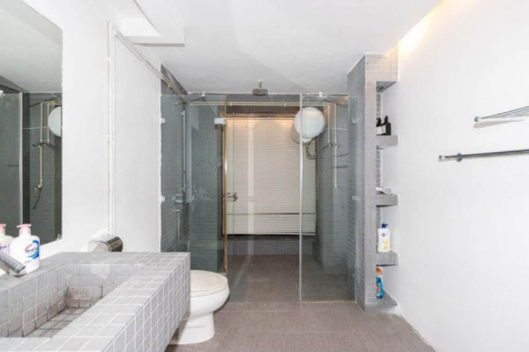 Bathroom 3, Ri Yue Xing Cheng Apartment 32, Ningbo