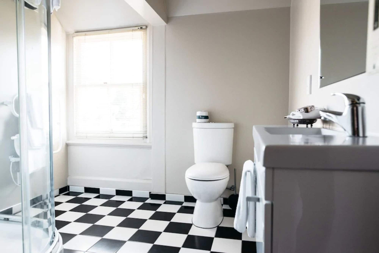 Bathroom 3, The Grange Boutique B & B, Christchurch