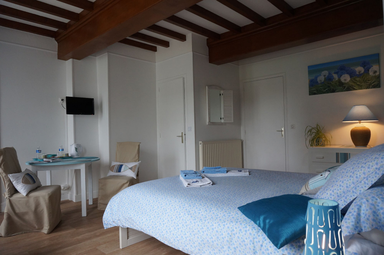 Bedroom 4, B&B Le Clos Saint-Jean - Omaha Beach, Calvados