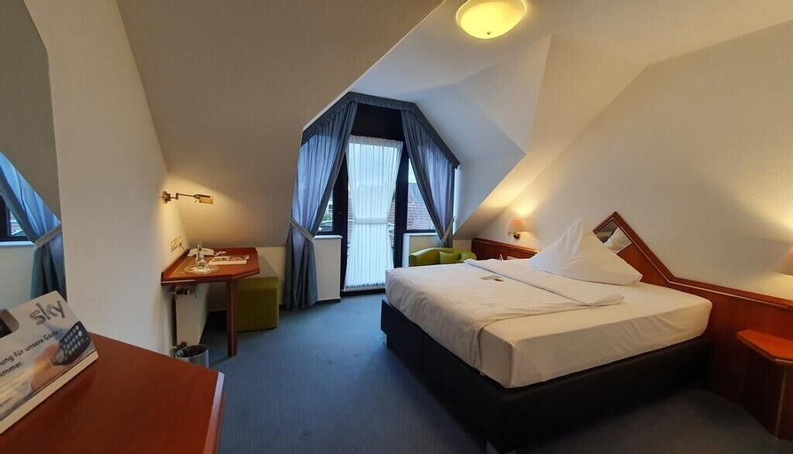 Bedroom 4, Hotel & Restaurant Merfelder Hof, Coesfeld