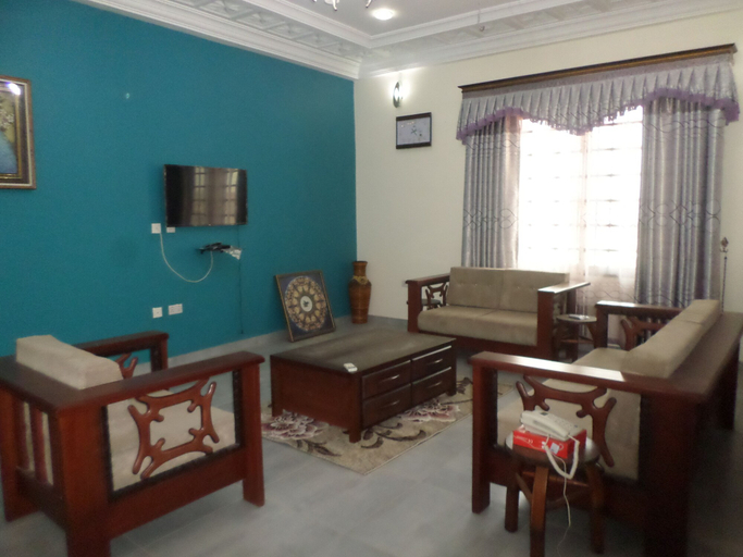 Others 5, Alpha's Court, Kumasi