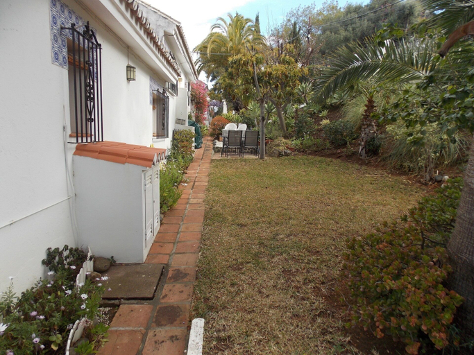 Others 5, Attractive Apartment Near Puerto Banus, Málaga