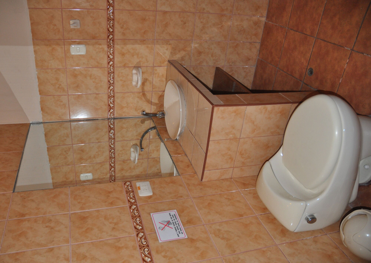 Bathroom 4, WAYRAS III INN CUSCO, Cusco