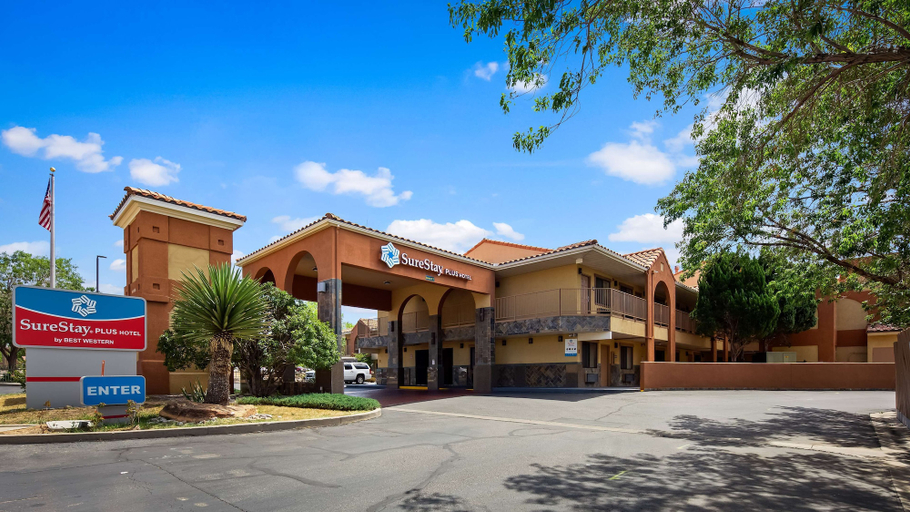 Exterior & Views 1, Albuquerque I40 Eubanks, Bernalillo