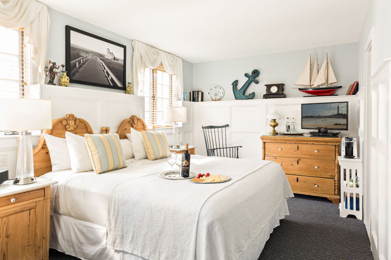 Bedroom 3, Brass Key Guesthouse - Adults Only, Barnstable