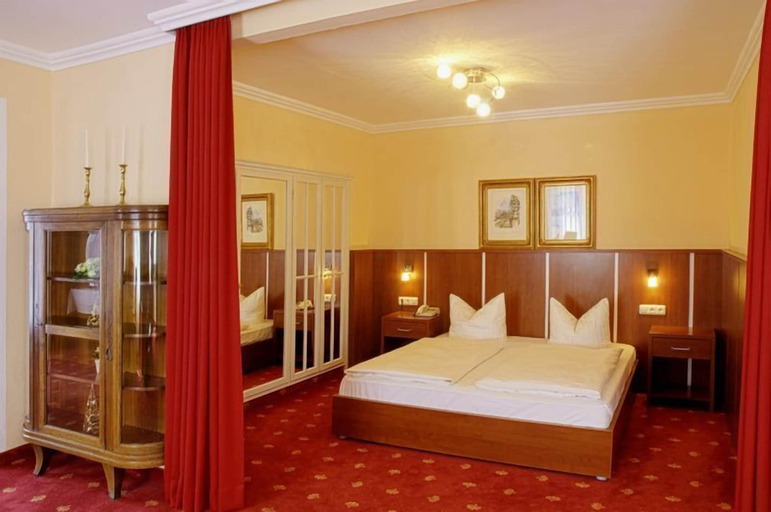 Bedroom 4, ATLAS Posthotel, Garmisch-Partenkirchen