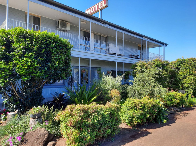 Exterior & Views 2, Flying Spur Motel, Toowoomba - North-West