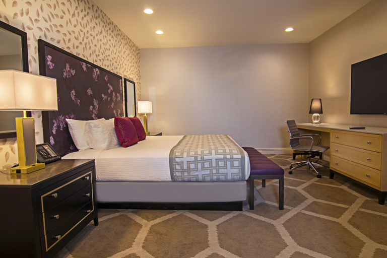 Bedroom 5, The Orleans Hotel & Casino, Clark