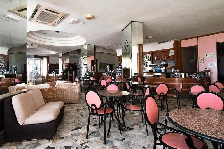 Food & Drinks 5, Hotel Crown, Rimini