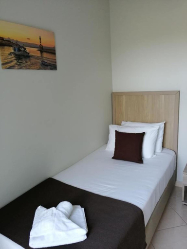 Bedroom 4, Carisa Maleme, Crete