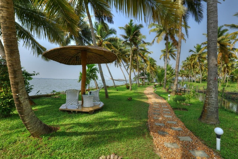 Others 4, Shady Shores, Ernakulam