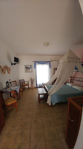 Bedroom 3, Aegean Star Hotel, South Aegean