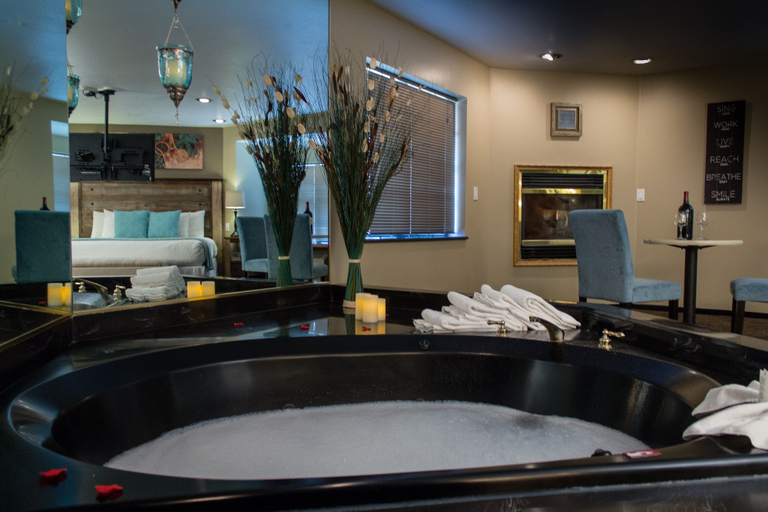 Bathroom 4, POSTMARC Hotel and Spa Suites, El Dorado