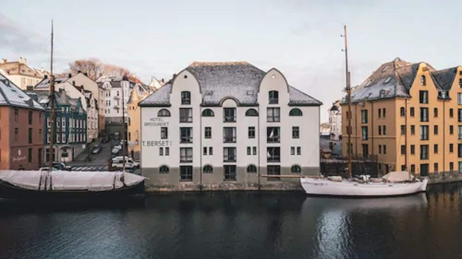 Exterior & Views 2, Hotel Brosundet, Ålesund