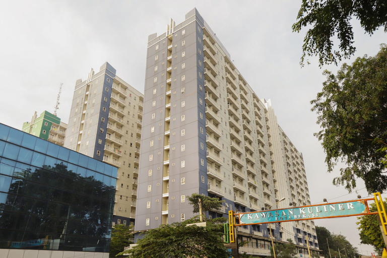Exterior & Views 2, OYO 2103 Lauv Room 2 Grand Centerpoint Tower B, Bekasi