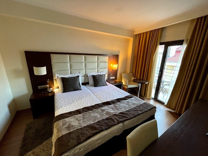 Bedroom 2, Europa Hotel, West Macedonia