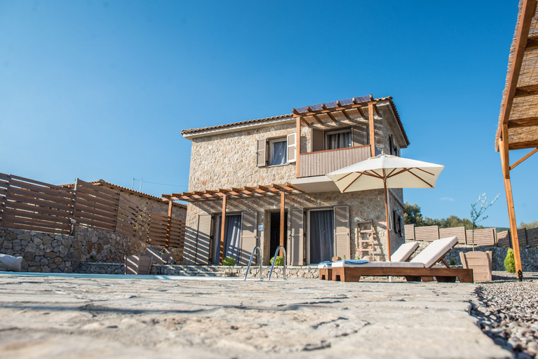 Exterior & Views 2, Roggaki Ionian Villas, West Greece