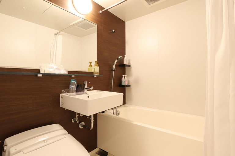 Bedroom 4, Smile Hotel Premium Osaka Higashi Shinsaibashi, Osaka