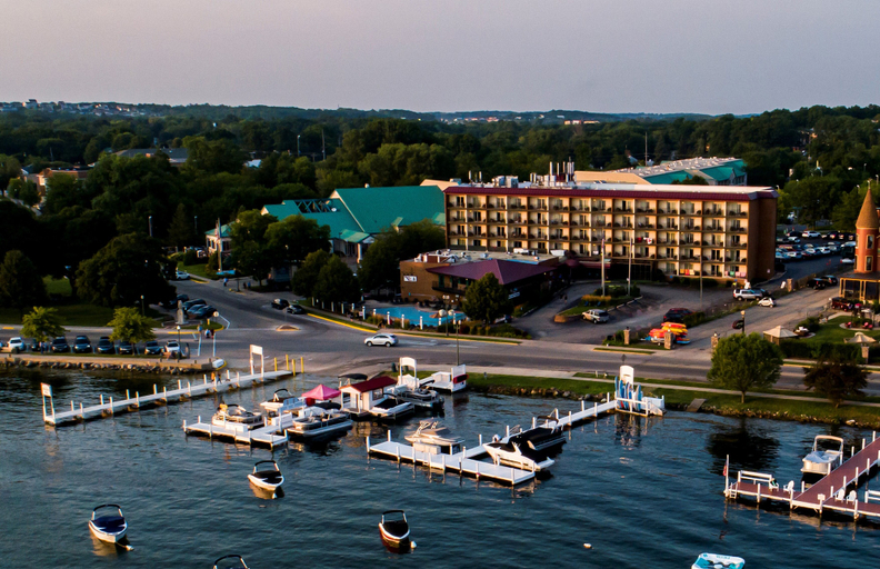Exterior & Views 5, Harbor Shores on Lake Geneva, Walworth