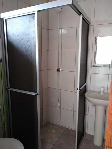 Bathroom, Guaraflat, Guaratuba
