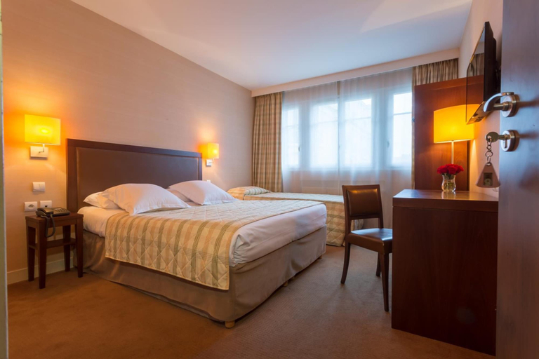 Bedroom 4, Hôtel Le Home, Val-de-Marne