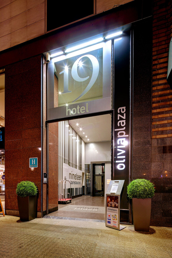 Exterior & Views 2, Olivia Plaza Hotel, Barcelona
