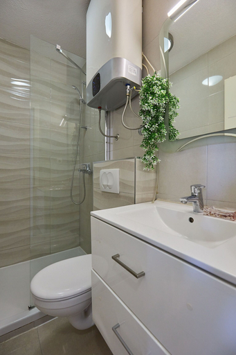 Bathroom 3, Apartment D&L, Dubrovnik