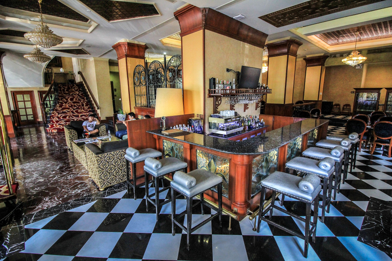 Food & Drinks 5, The Luneta Hotel, Manila City