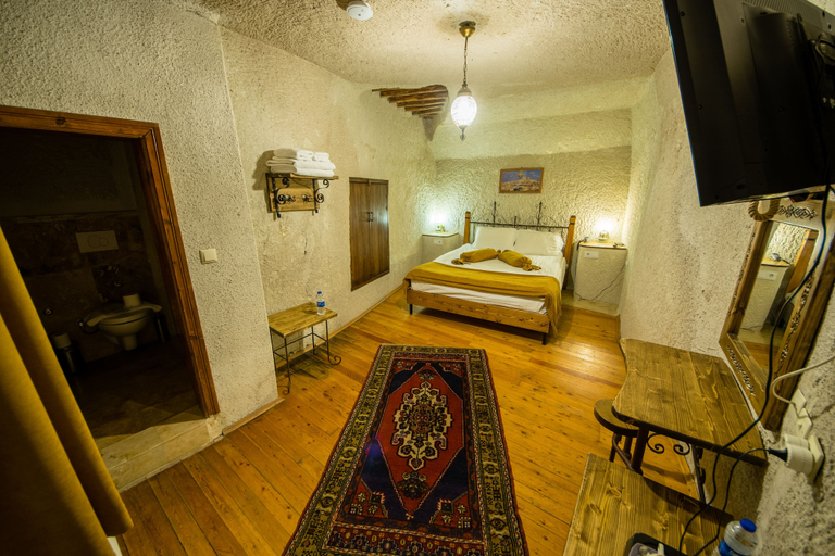 Bedroom 3, Sarıhan Cave Hotel, Nevşehir