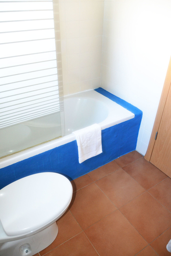 Bathroom 5, Aljezur Villas, Aljezur