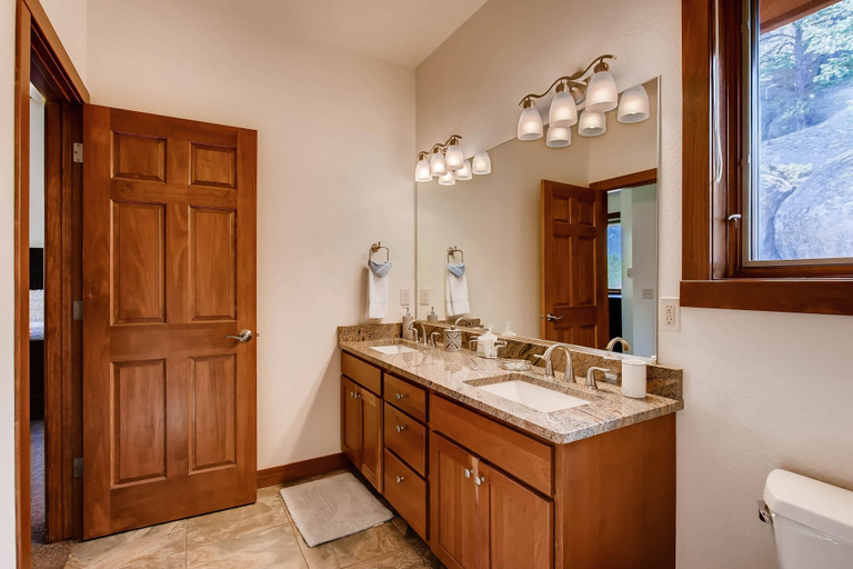 Bathroom 3, Black Canyon Inn Unit J2, Larimer