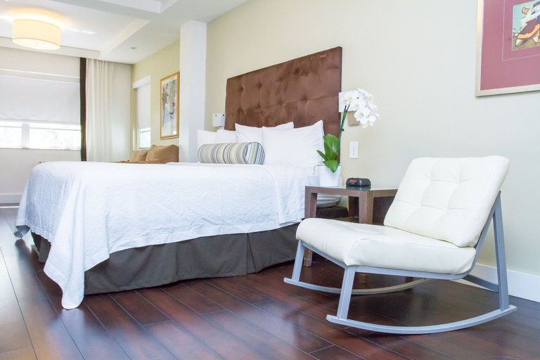 Bedroom 3, Dorchester Hotel, Miami-Dade