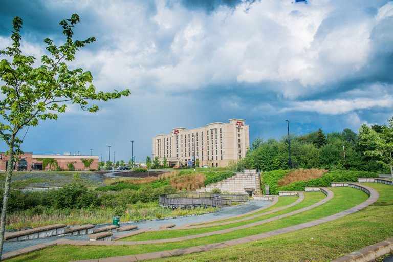 Exterior & Views 2, Hampton Inn & Suites by Hilton Halifax - Dartmouth, Halifax
