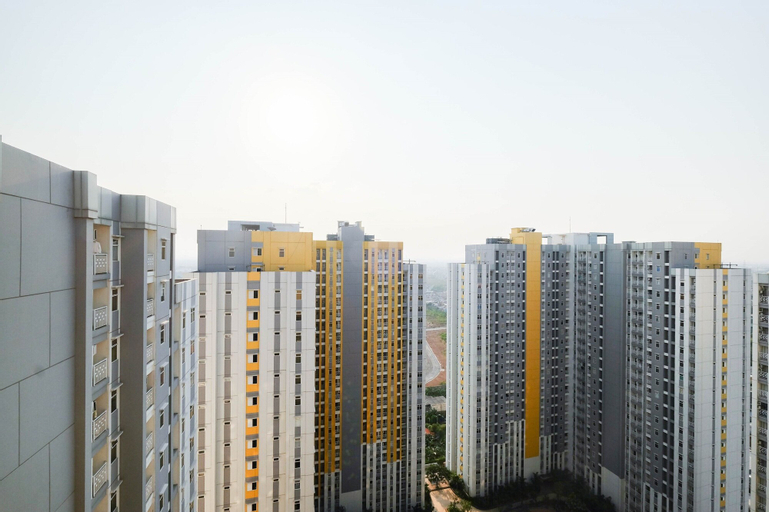 Exterior & Views 2, Relaxing 2BR Apartment at The Springlake Summarecon, Bekasi
