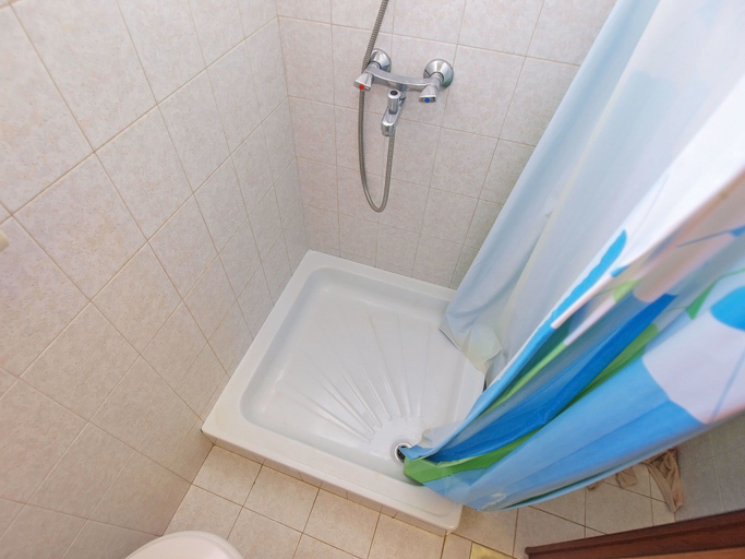 Bathroom 3, Apartment 1457, Rovinj