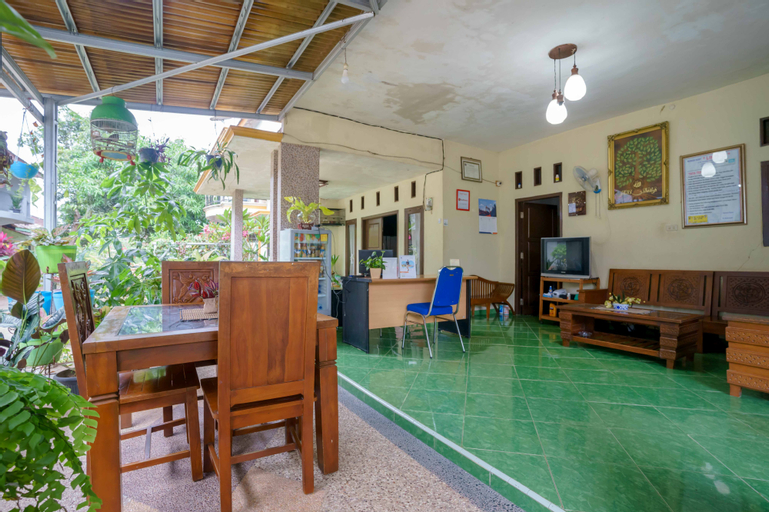 Public Area 3, RedDoorz near Taman Merdeka Metro Lampung, Metro