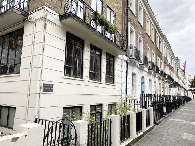 Exterior & Views 2, Apartment Next to Victoria Station, London