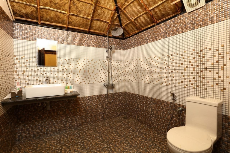 Bathroom, Shady Shores, Ernakulam