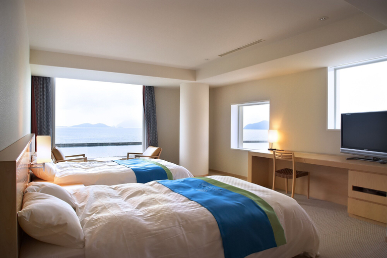Bedroom 5, Ocean Resort Hotel & Spa Uminpia, Ōi