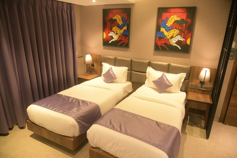 Bedroom 5, Hotel Bindra Supremacy, Mumbai Suburban