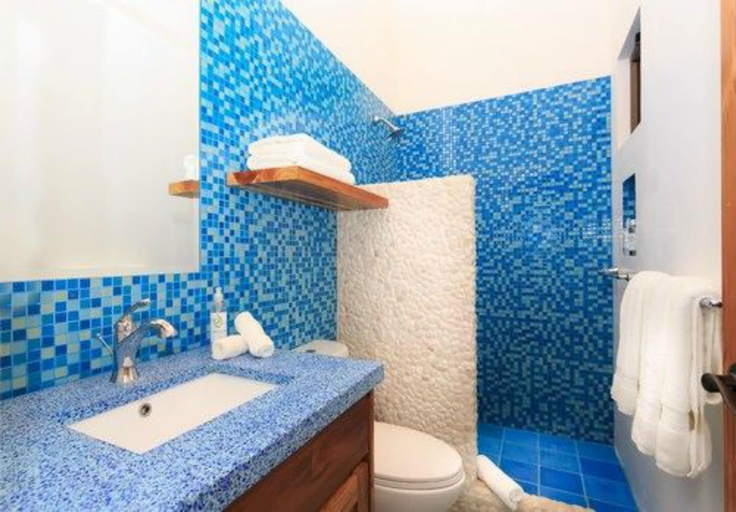 Bathroom 5, Olas Verdes Hotel, Nicoya