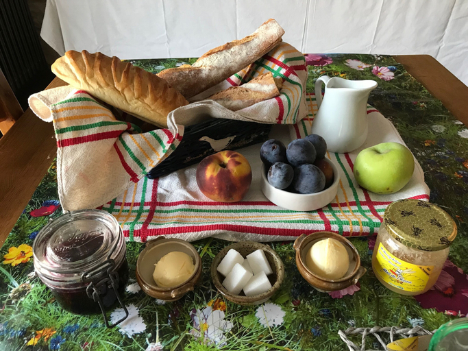 Food & Drinks 4, La Ferme de Flo', Yonne