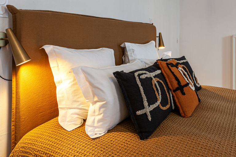 Bedroom 3, Hôtel du Commerce, Saône-et-Loire